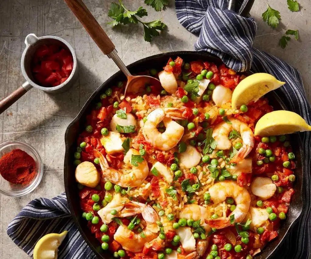 Easy Seafood Paella 2023 | Health & Diet, RECIPES, Under 300 Calories