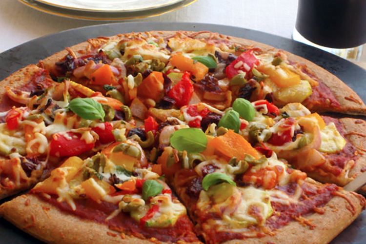 Zucchini-Bell Pepper Pizza 2024 | RECIPES