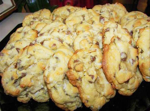 Almond Joy Cookies !!