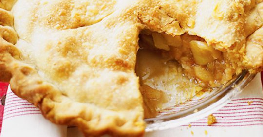 How To Make An Apple Pie This Fall !!