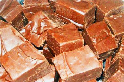 Two-Minute Microwave Fudge !!