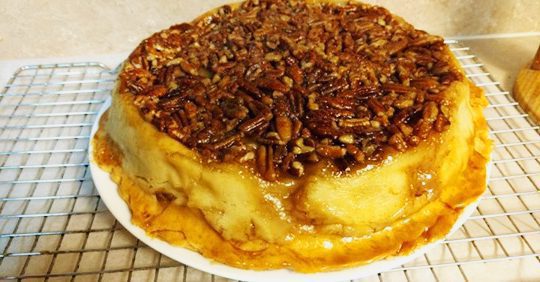 Upside-Down Apple Pecan Pie