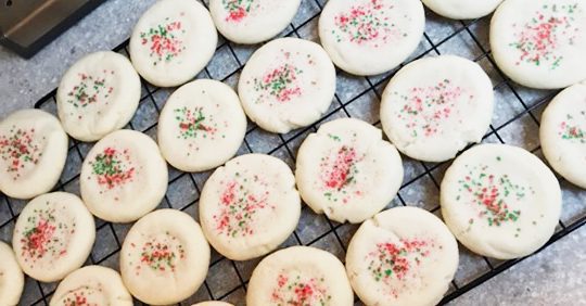 Whipped Shortbread Cookies Are Holiday-Perfect