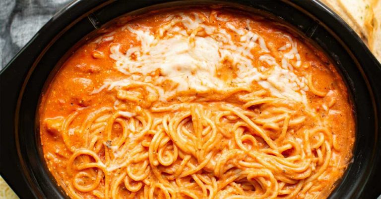 CREAMY SPAGHETTI (CROCKPOT) 