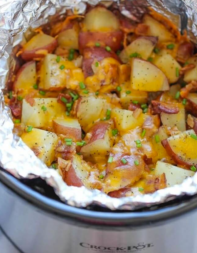 Slow Cooker Cheesy Bacon Ranch Potatoes