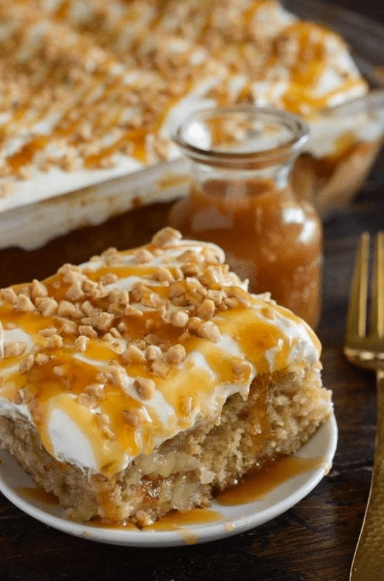 Caramel Apple Toffee Cake