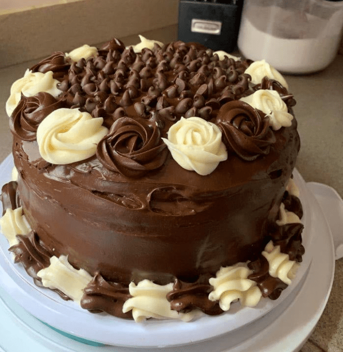 Hersheys Chocolate Cake with Cream Cheese Filling & Chocolate Cream Cheese Buttercream