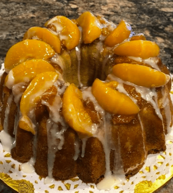 Delish Peach Cobbler POUND CAKE