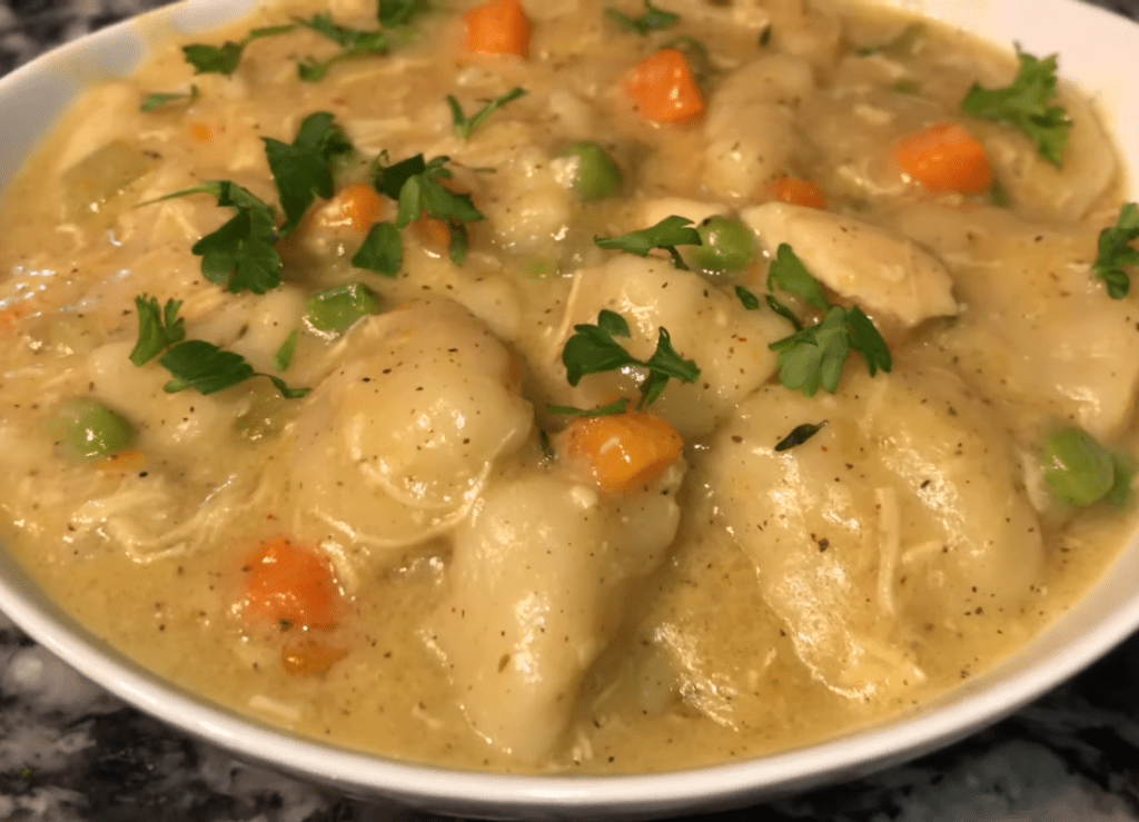 Easy & Quick Chicken and Dumplings