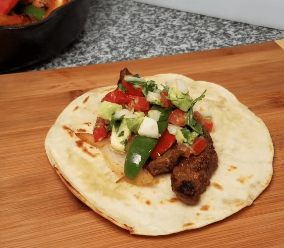 How to Make Chicken and Beef Fajitas: Serve in Tortillas