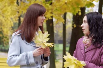 2 Women Are Talking About How They “Died” In Heaven. Their Conclusion Will Make You Laugh Out Loud