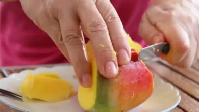 Easy steps to cutting a mango