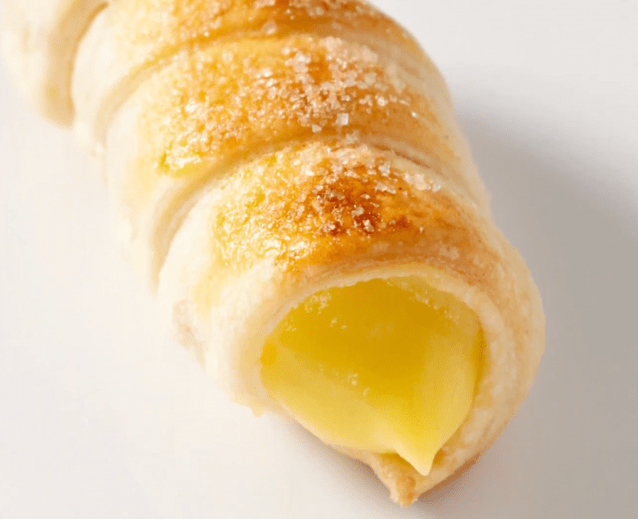 Italian Cream Stuffed Cannoncini