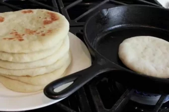 Learn How to Make Delicious Homemade Bread in a Frying Pan