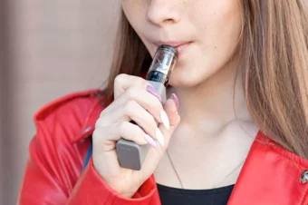 Within 3 Weeks Of Vaping, Teen Develops Horrifying “Wet Lung”