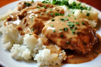 Easiest Crock Pot Chicken and Gravy