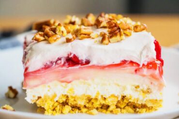 No-Bake Cherry Cheesecake Lush !!