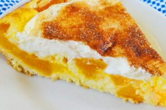 Award Winning Peaches And Cream Pie !!